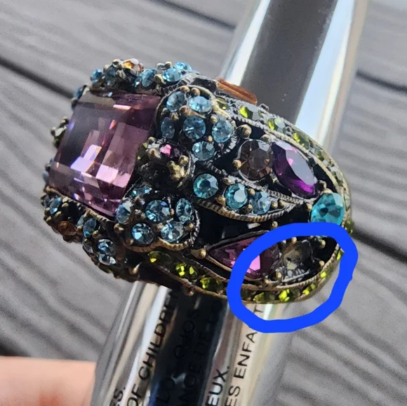 Beautiful colorful ring - Picture 6 of 9